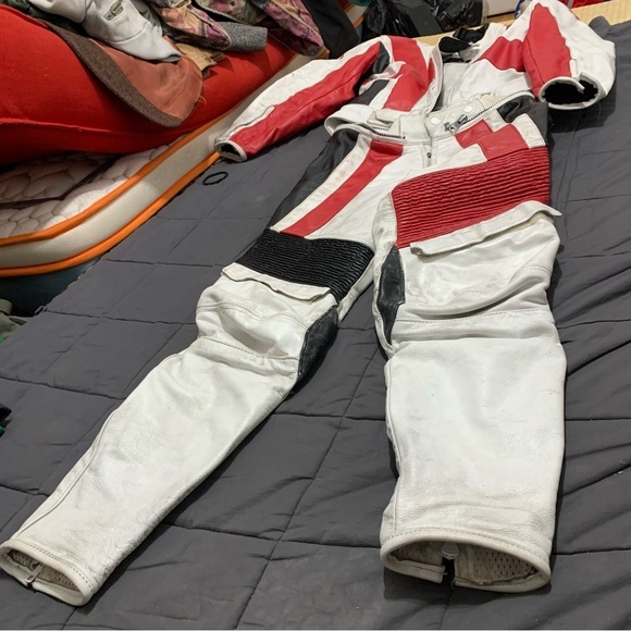 Women’s White red protective gear Akoury leather biker suit with protection 2 pc - Picture 6 of 17